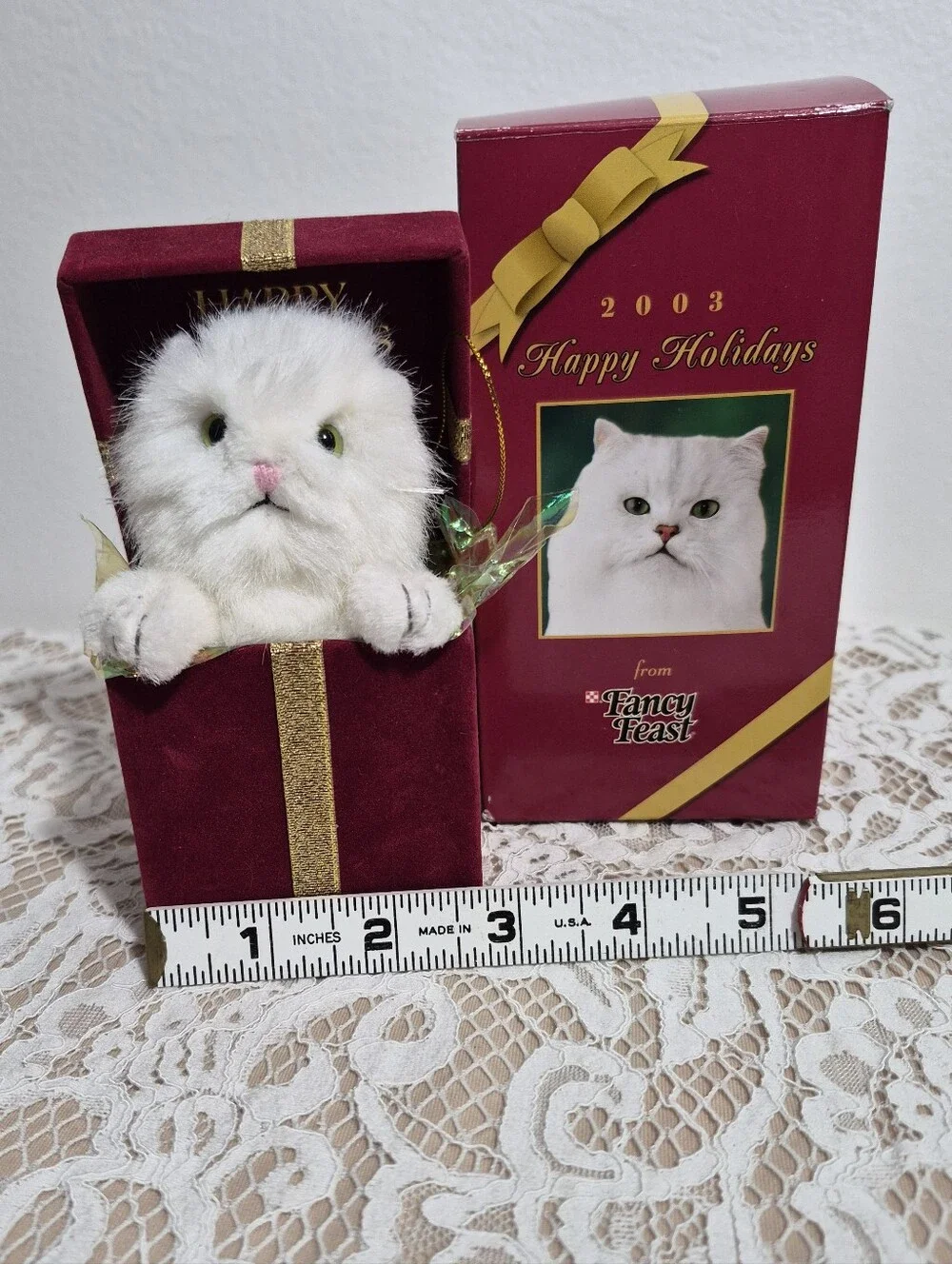 2003 Fancy Feast Ornament